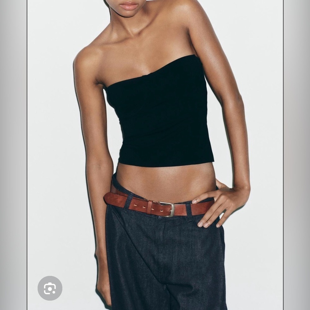 🔥🔥Zara Strapless Black Crop Top